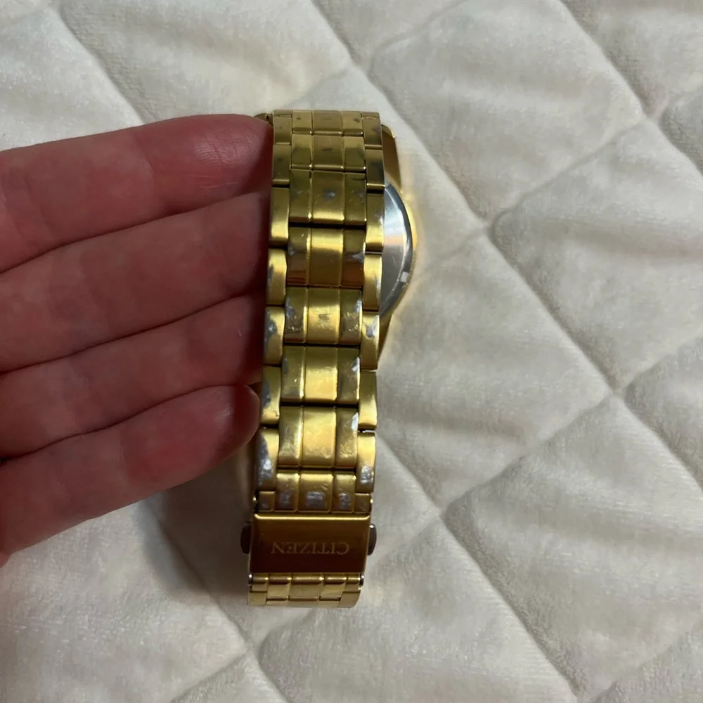 Gold Stainless Steel Men's Watch with Blue Dial
